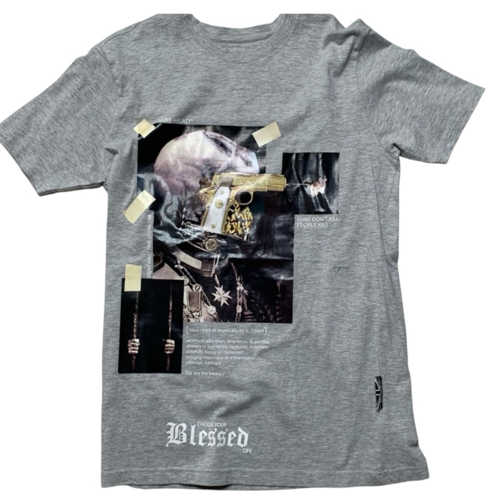 Blessed graphic tee Sz medium gray